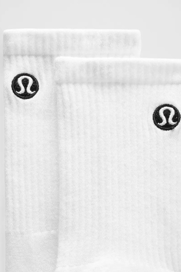Unisex Daily Essential Crew Socks