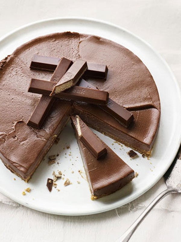 No-Bake Chocolate Wafer Cheesecake