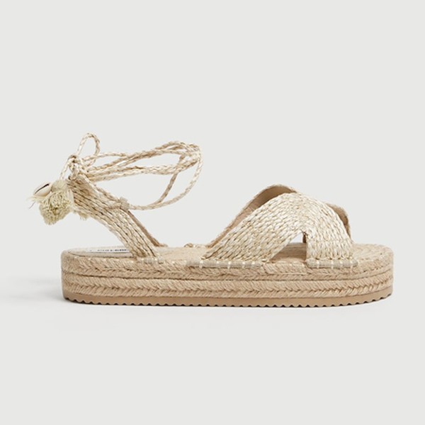 Seashell Sandals from Pull & Bear