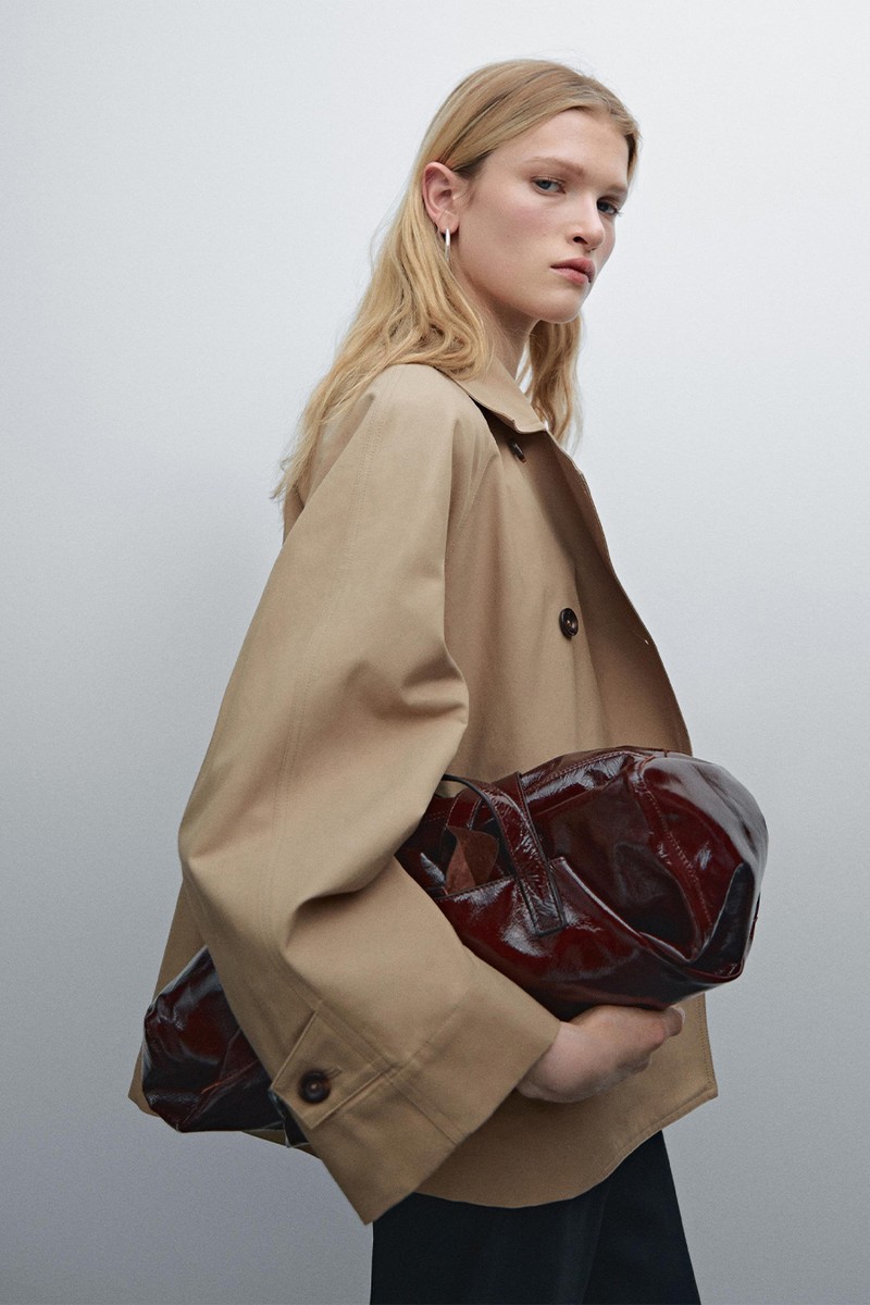 Short Water-Repellent Cape Trench Coat from Massimo Dutti