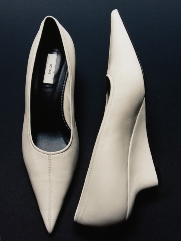 The Round Up: Wedge Mules