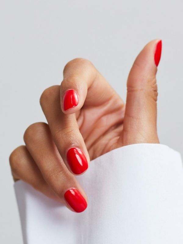The Most Popular Coral Nail Colours At London’s Top Salons
