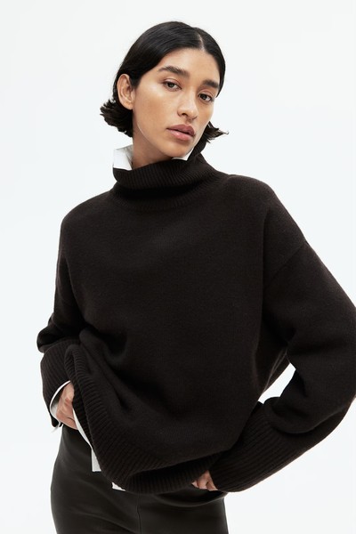 Cashmere-Blend Polo-Neck Jumper from H&M