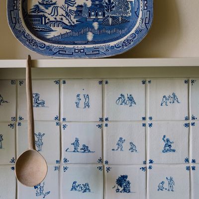 Interiors Micro Trend: Delft Tiles
