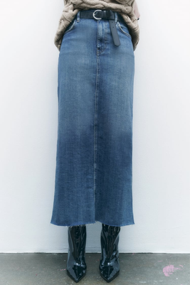 The Stretch Denim Pencil Skirt from Zara