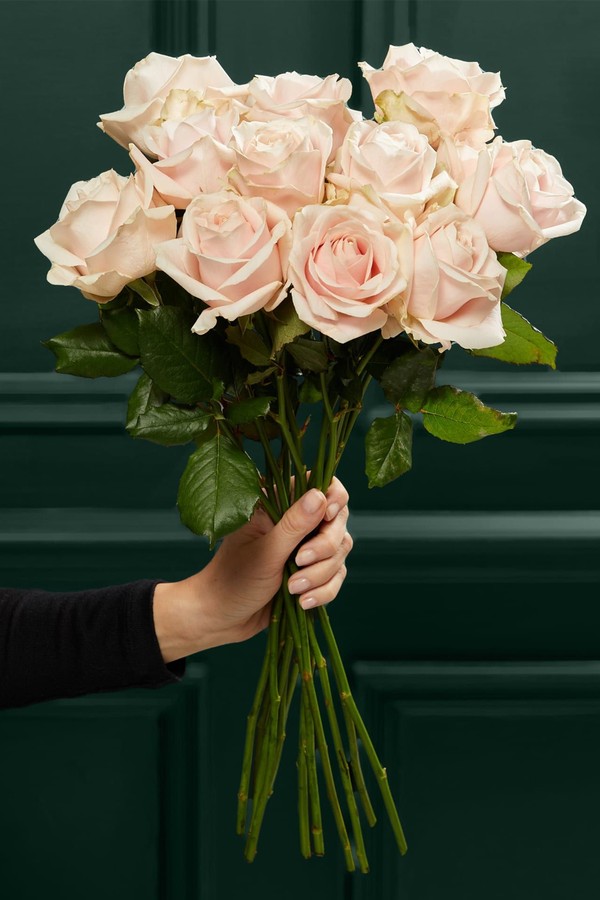 Pink Sweet Avalanche™ Rose Abundance Bouquet