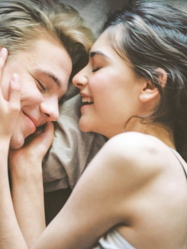 Watch Out Singles, It’s Officially ‘Cuffing Season’