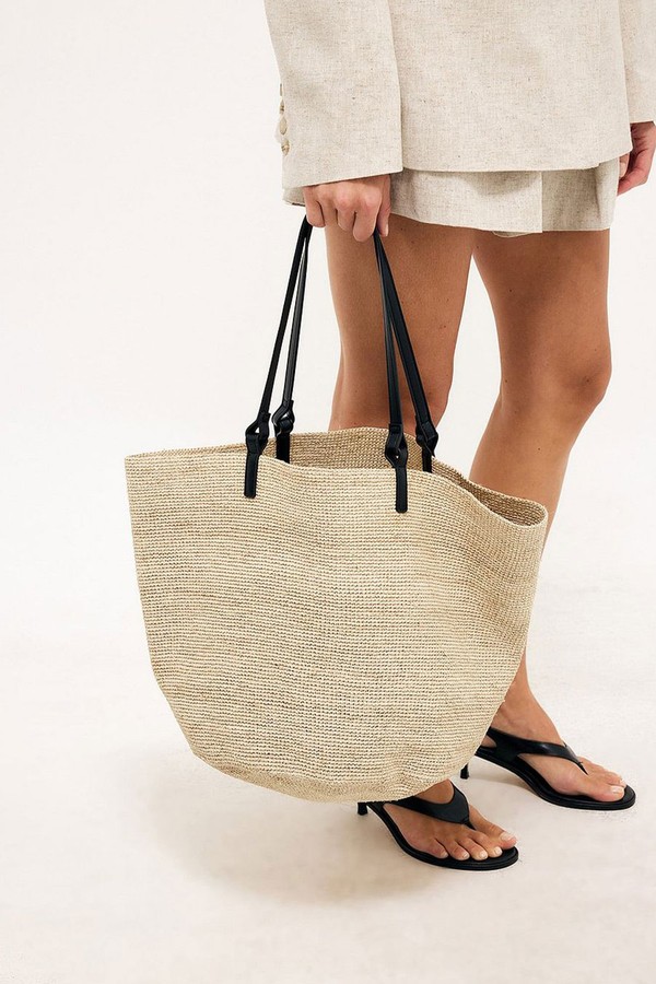 Natural Raffia Tote