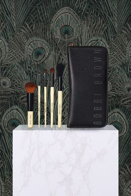 The Luxury Brush Makeup Gift Set from Bobbi Brown