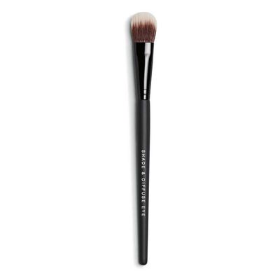 Shade & Diffuse Eye Brush from Bare Minerals