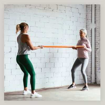Why You Should Be Exercising With A Resistance Band 
