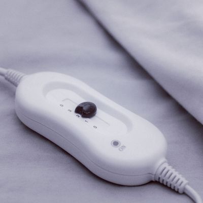 Buy Silentnight Comfort Control Electric Underblanket - Double | Electric  blankets | Argos