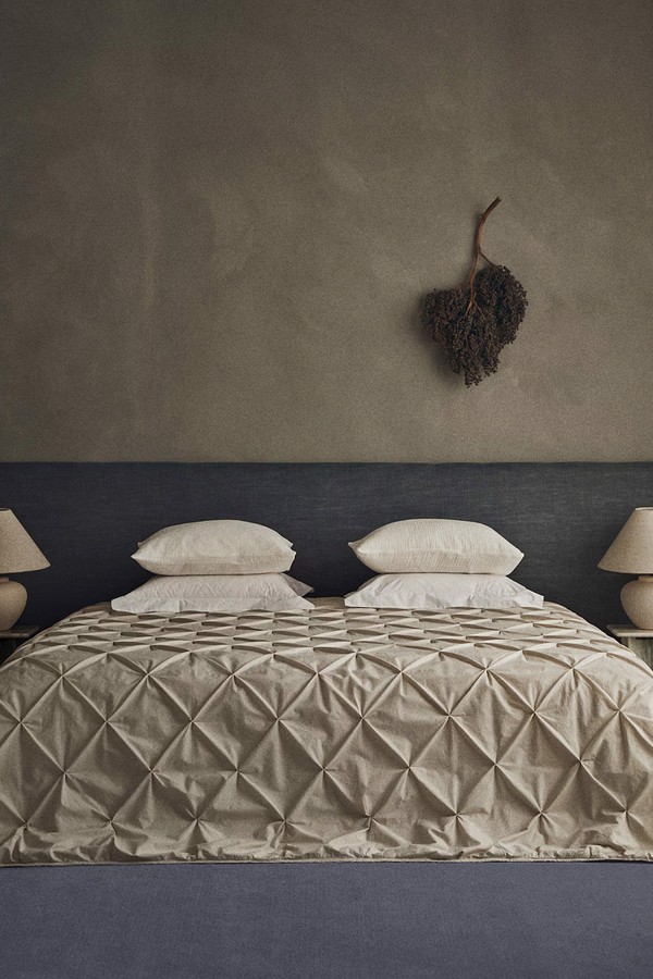 Pintucked Bedspread
