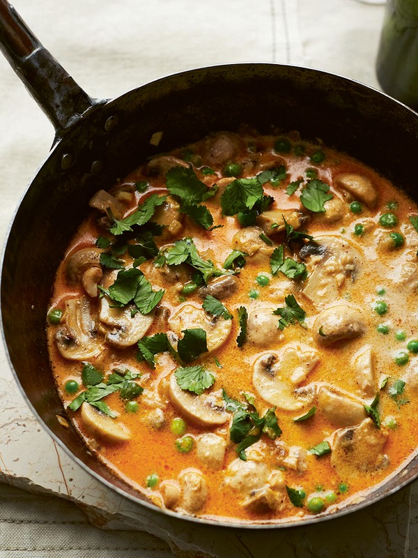 Creamy Mushroom & Green Pea Curry