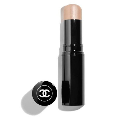 Baume Essentiel Multi-Use Glow Stick from Chanel 