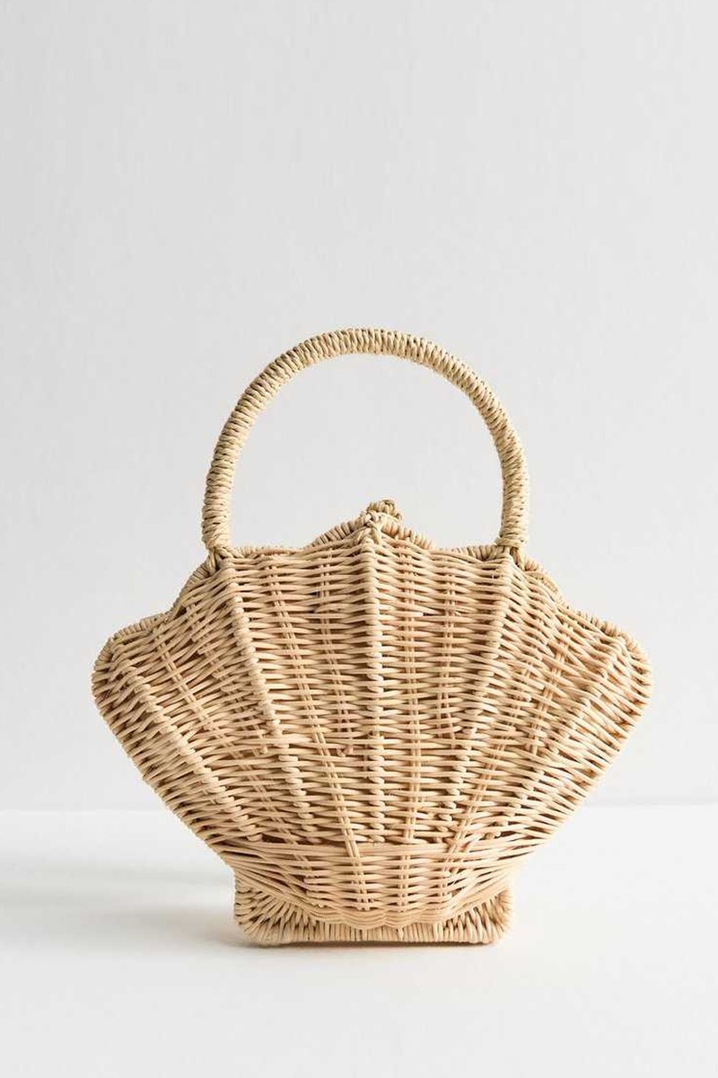 Stone Wicker Shell Crossbody Bag from New Look