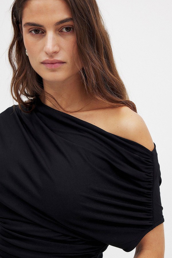 Soft Line Draped Top