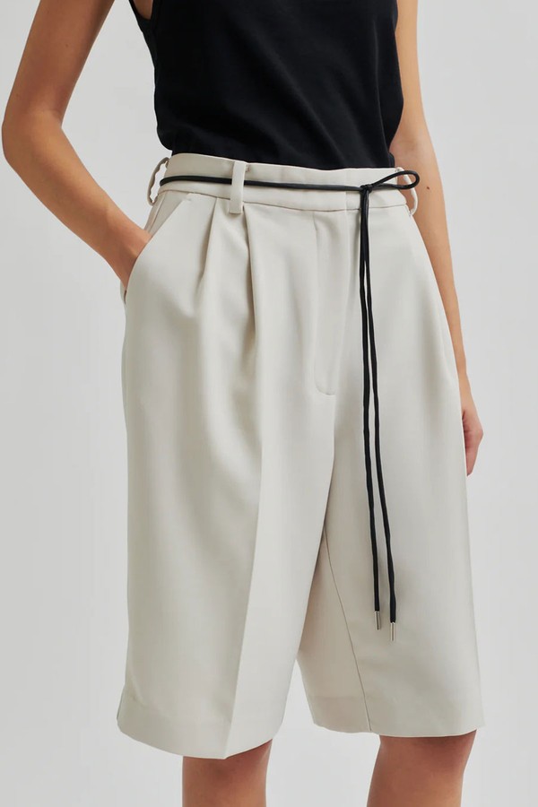 Fique String Shorts from Second Female