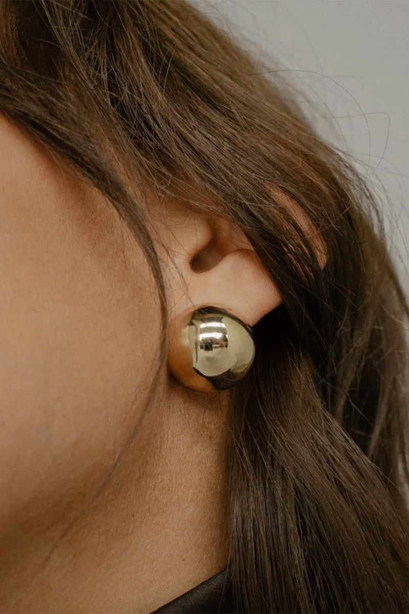Boule Stud Earrings from OTIUMBERG