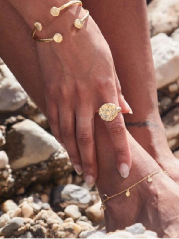 21 Chic Anklets To Wear This Summer