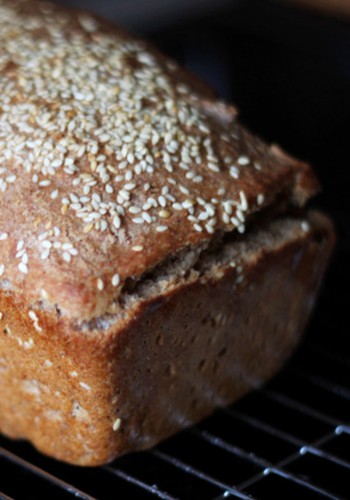 No-Knead Spelt Bread