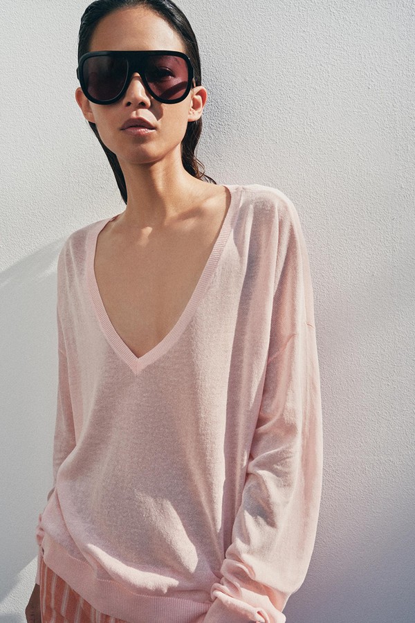 Fine Knit V-Neck Jumper