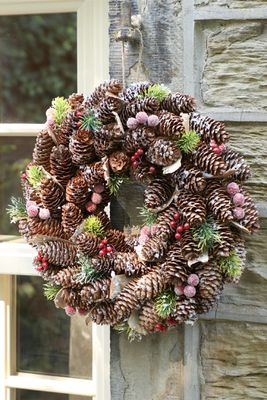 Frosted Berries Wreath By Dibor