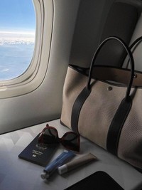 14 In-Flight Skincare Rules The Experts Swear By