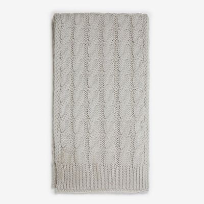 Grey Cable Knit Scarf