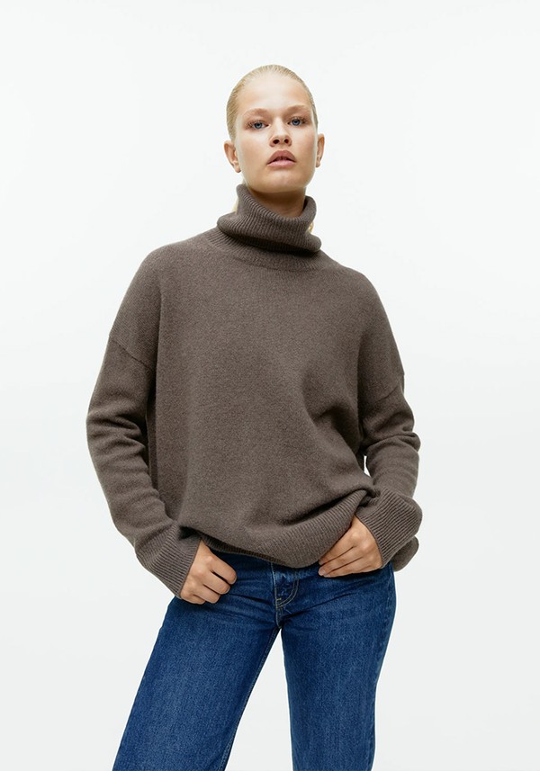 Cashmere Roll Neck Jumper
