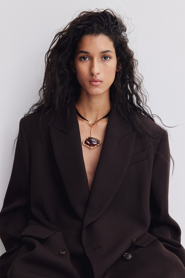 Rigid Pendant Necklace from H&M