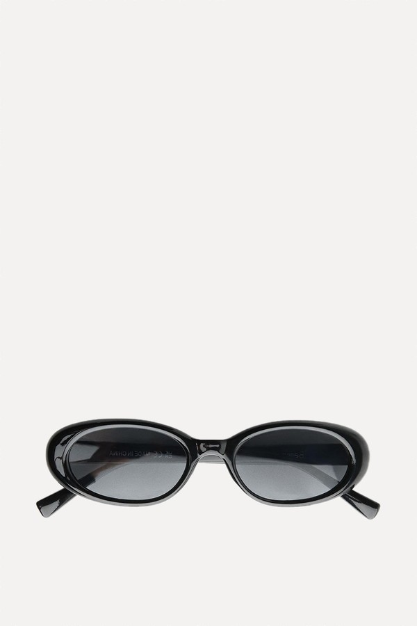 x from Oval Resin Sunglasses, £12.99 | Bershka