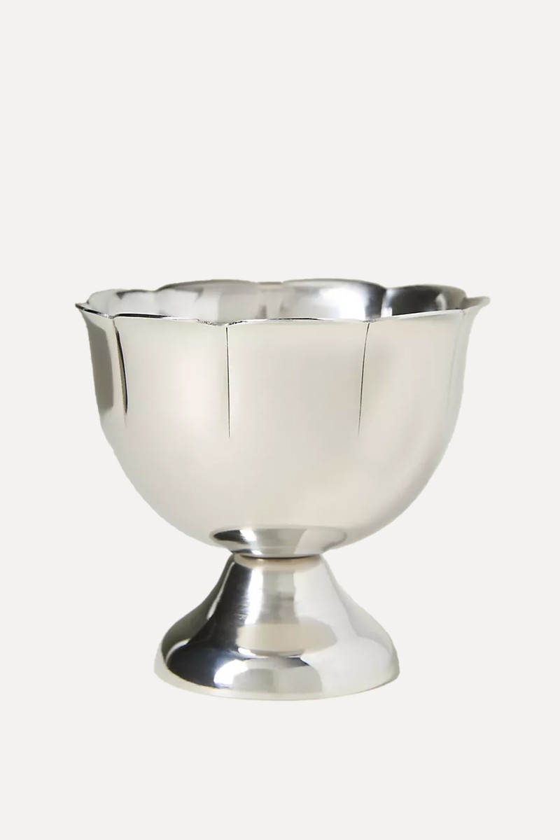 Scalloped Ice Cream Bowl