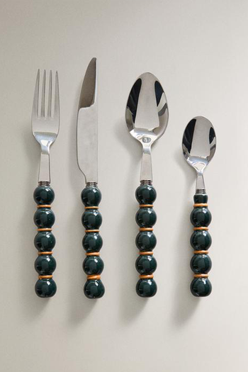 Cutlery Set With Ceramic Handle