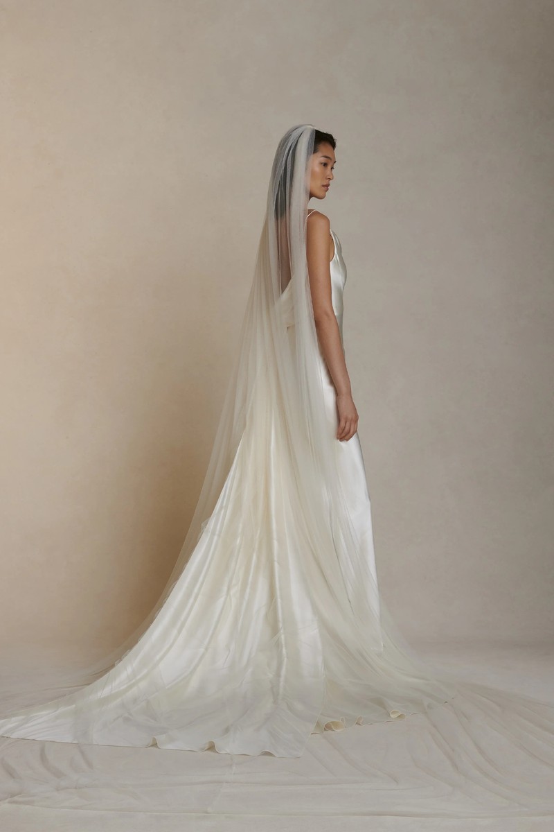 Simple Tulle Veil from Danielle Frankel Studio