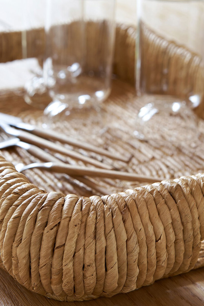 Marilo Rectangular Woven Banana Tray from La Redoute