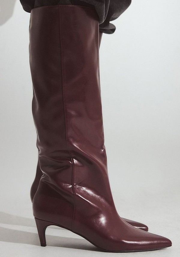 Fitted Knee High Boots