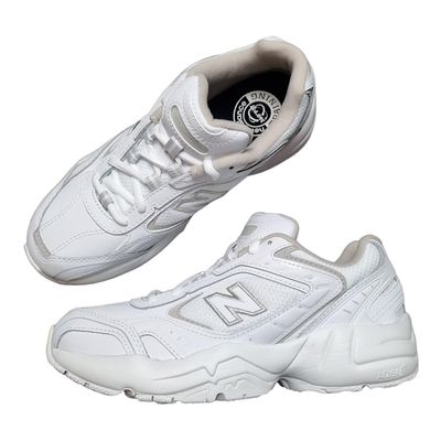 452 TRAINERS from NEW BALANCE