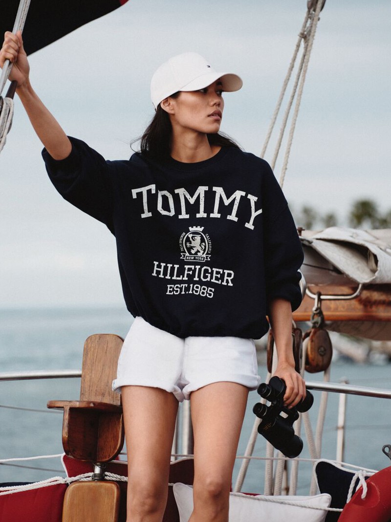 Crest Logo Drawstring Hem Relaxed Sweatshirt