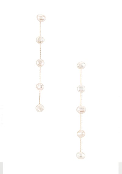 Pearl Dangle Earrings from Ettika