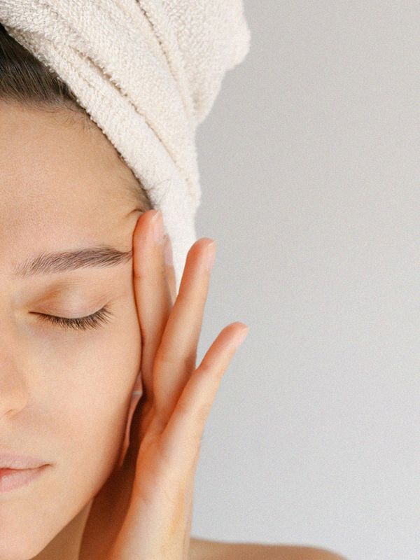 How To Prevent & Get Rid Of Clogged Pores