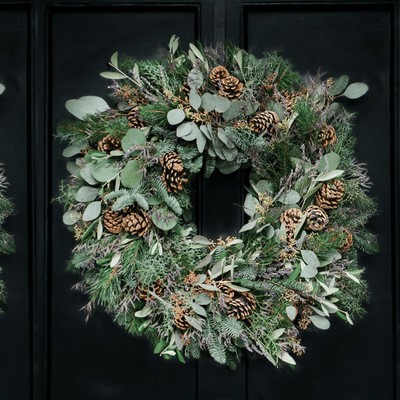 What You Need To Know About Buying A Christmas Wreath