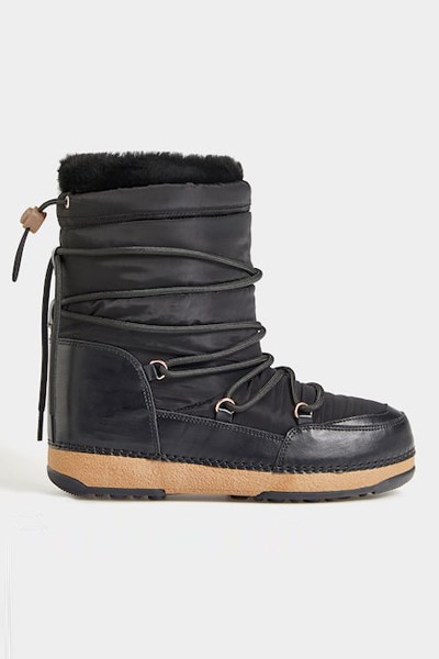 Apre-Ski Boots from Oysho