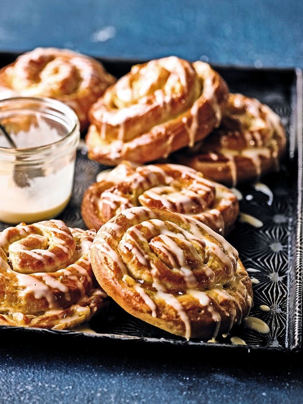 Spiced Clementine Breakfast Buns