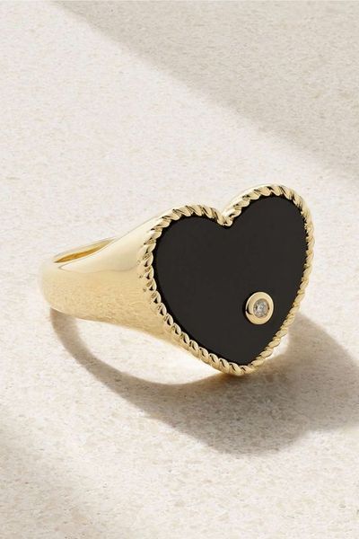 Chevalière Coeur 9-Karat Gold, Onyx & Diamond Ring from Yvonne Léon