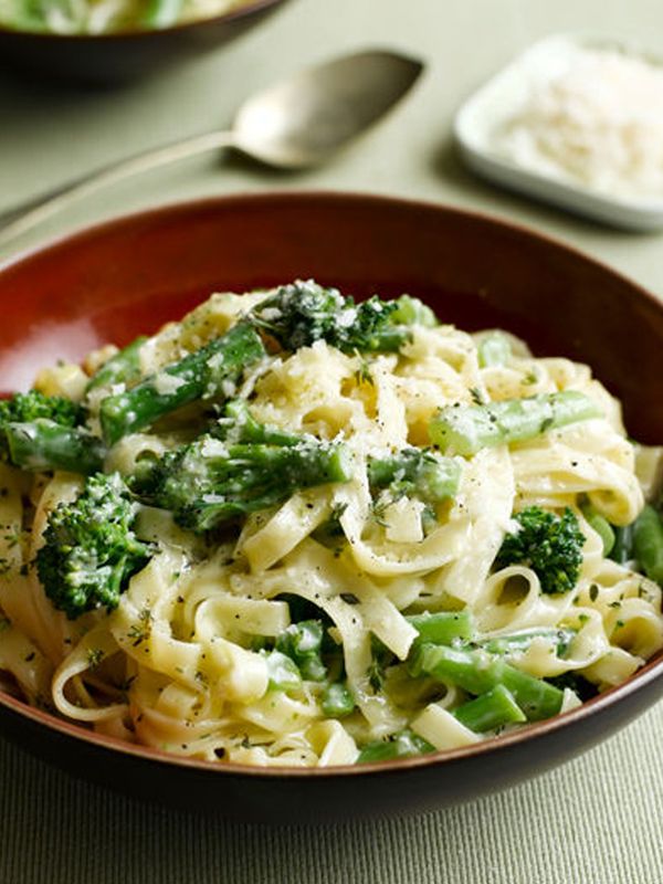 Tenderstem Broccoli, Thyme & Melting Taleggio Sauce