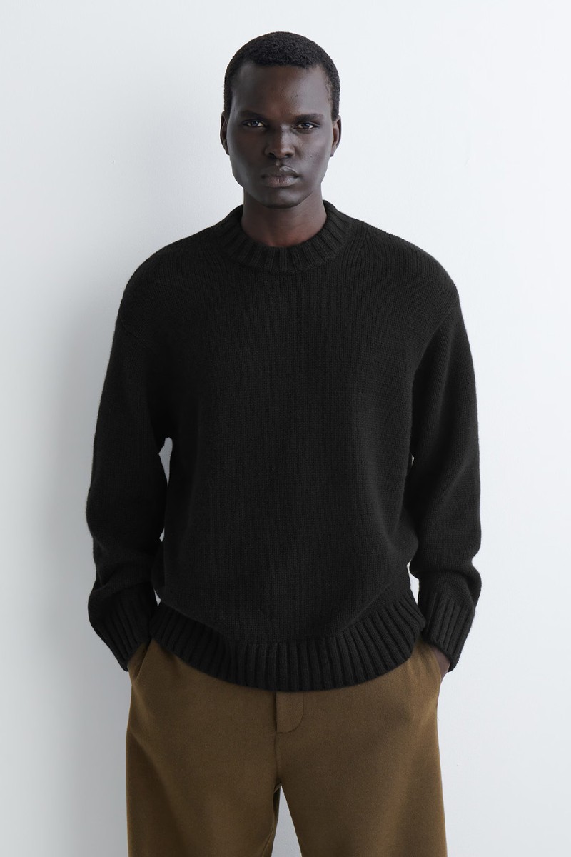 Chunky Cashmere Crew-Neck Jumper from COS