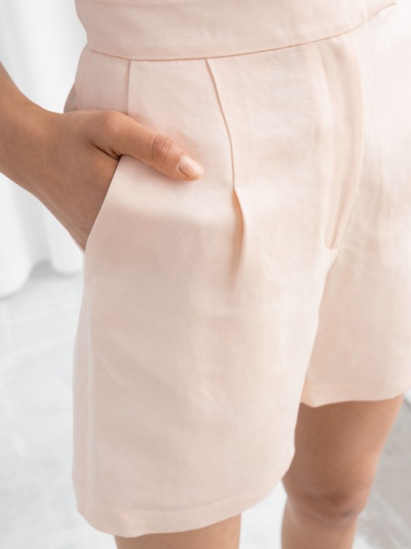 How To Style Short Shorts