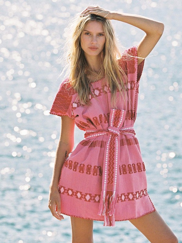 18 Chic Resort Dresses