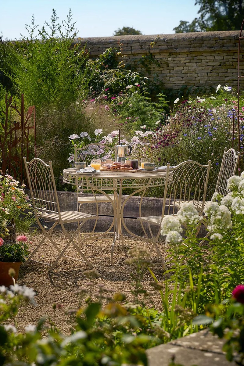Ardenne Dining Set
